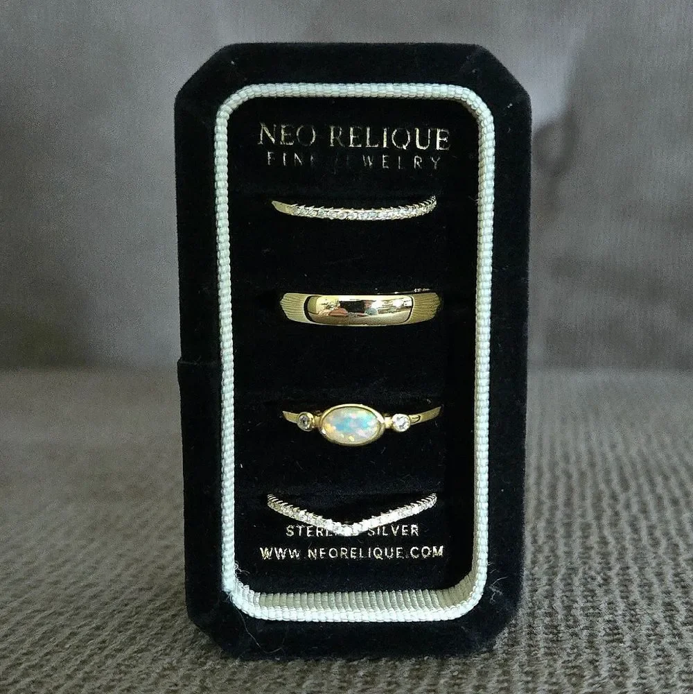 Neo Relique brand new